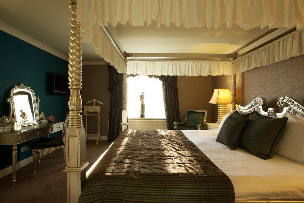 Wrexham Llyndir Hall Hotel, BW Signature Collection Chester Eksteriør bilde