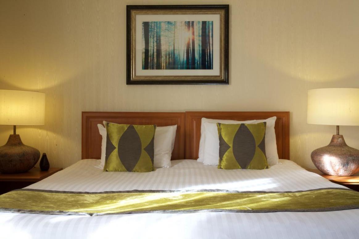 Wrexham Llyndir Hall Hotel, BW Signature Collection Chester Eksteriør bilde