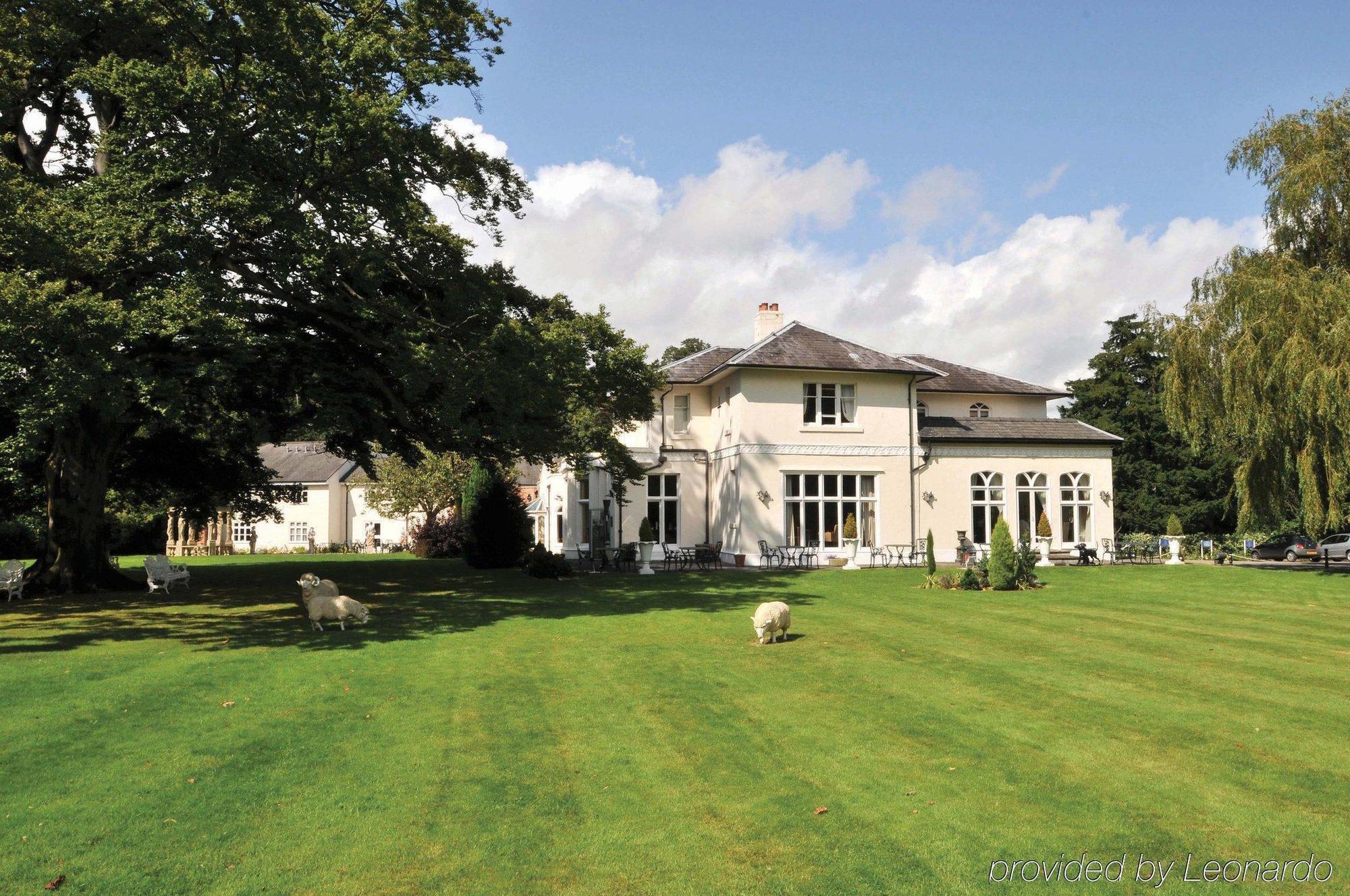 Wrexham Llyndir Hall Hotel, BW Signature Collection Chester Eksteriør bilde