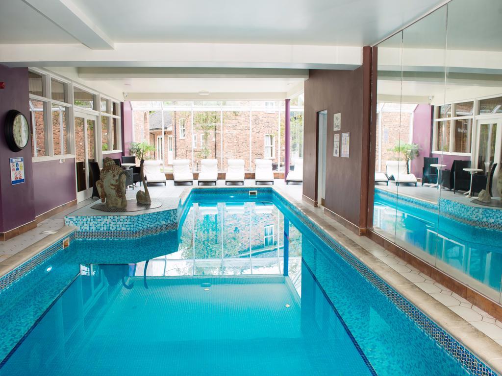 Wrexham Llyndir Hall Hotel, BW Signature Collection Chester Eksteriør bilde