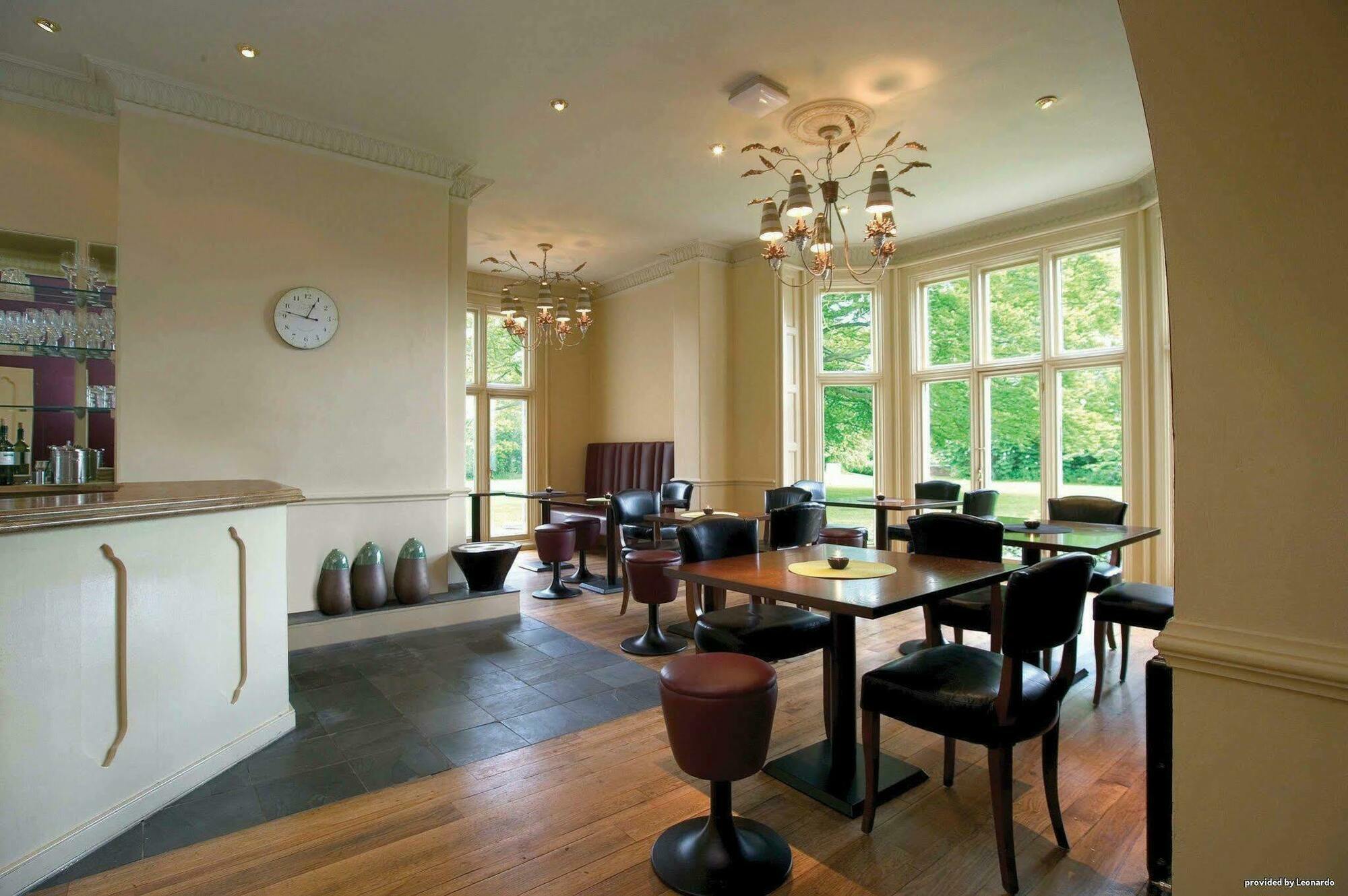 Wrexham Llyndir Hall Hotel, BW Signature Collection Chester Restaurant bilde